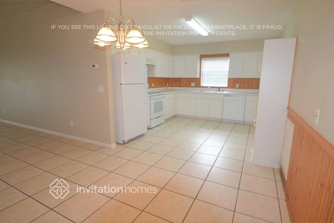 Foto del edificio - 1928 Kettler Dr