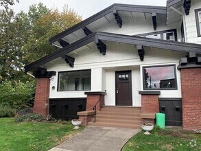 Building Photo - 351 W 10th Ave