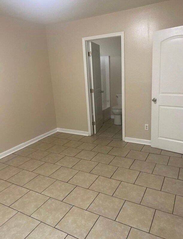 Foto del edificio - 7922 Dorsett Dr