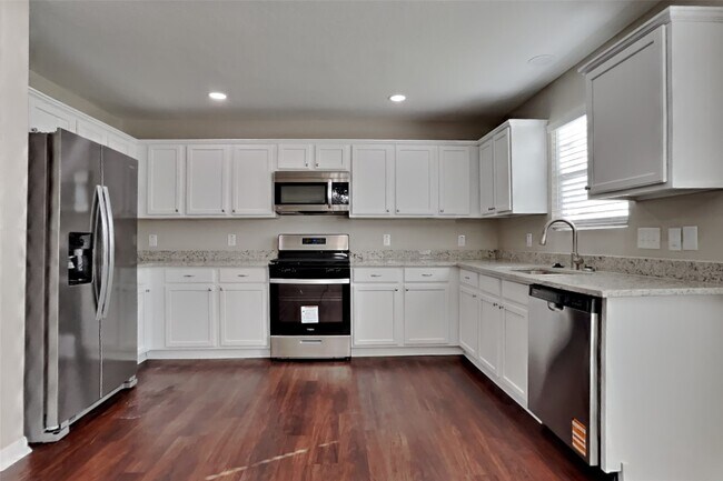 Foto del edificio - 32126 Willow Creek Park