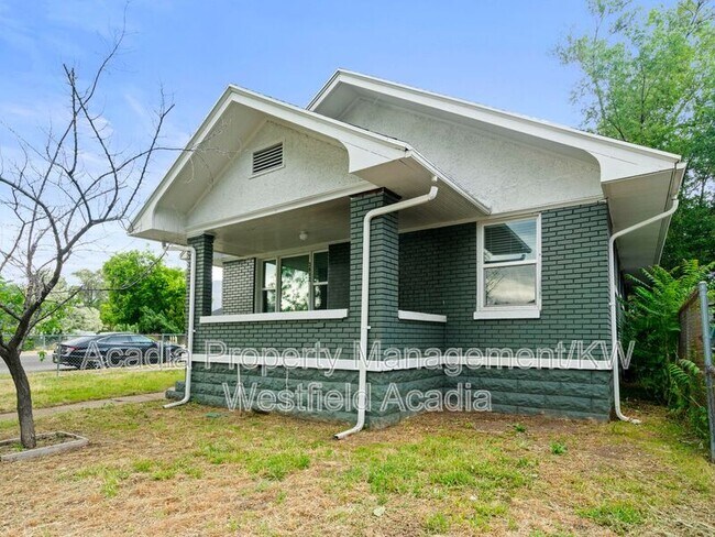 Foto del edificio - 3002 Porter Ave