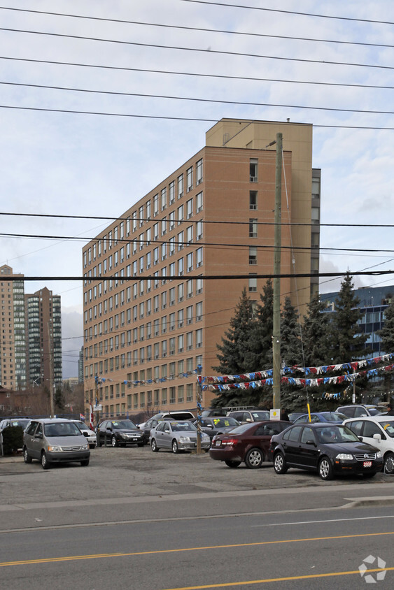 Building Photo - Millbrook Place