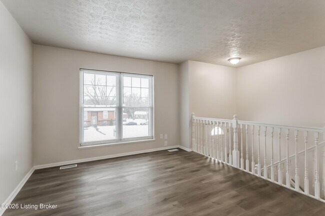 Building Photo - 8509 Gainsborough Dr