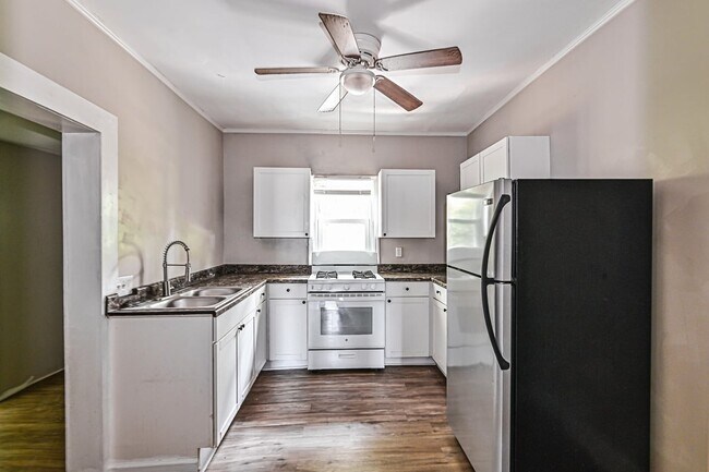 Foto del edificio - 5224 Ridgeway St