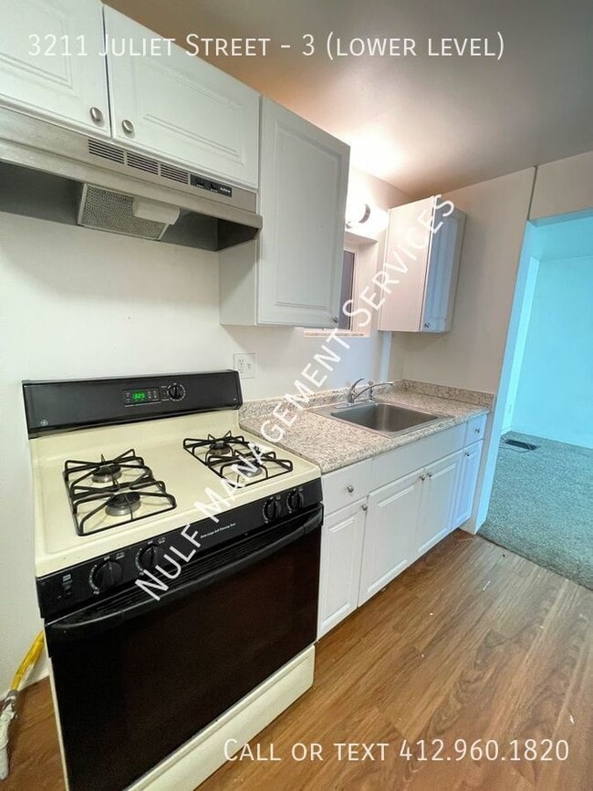 Foto del edificio - 3211 Juliet St