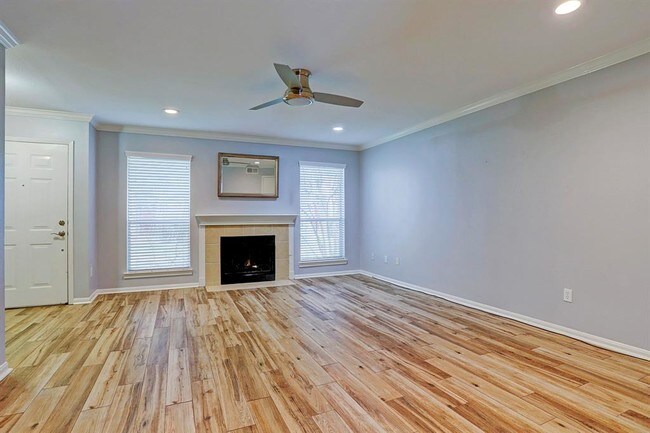 Building Photo - Houston Association of Realtors
