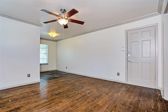 Building Photo - 4018 N Hall St