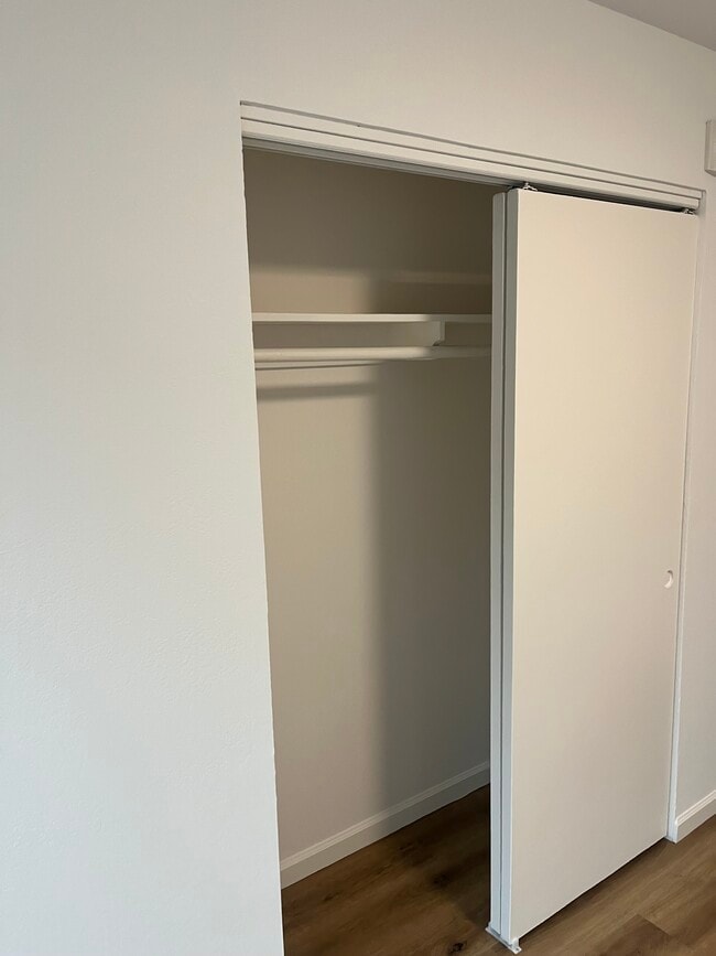 Photo - 1418 Rhode Island St Apartment