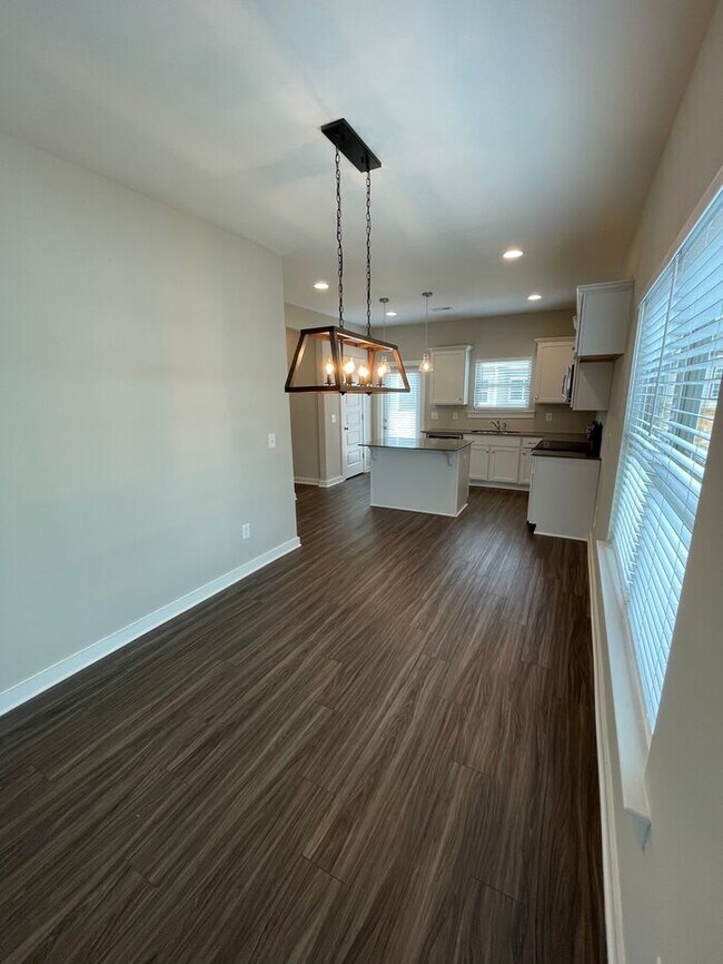Foto del edificio - 2123 Ellsworth Loop Rd.