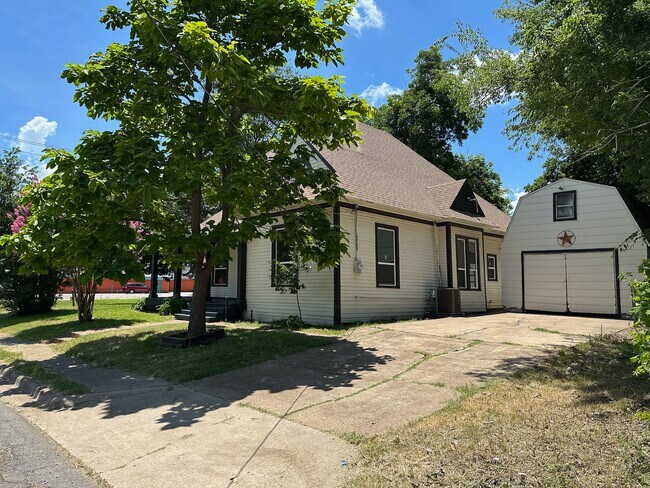 Foto del edificio - 105 12th St NE