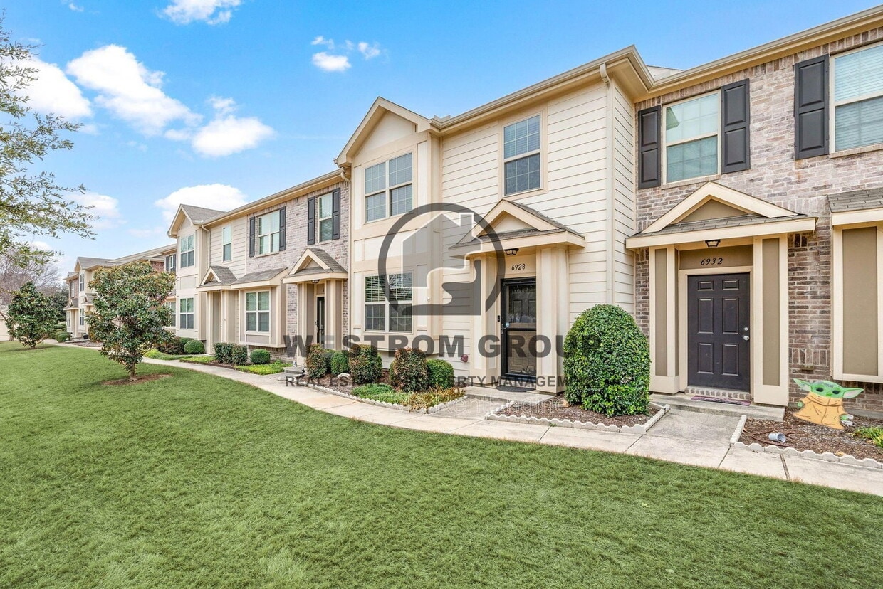 Photo - 6928 Carrington Lane