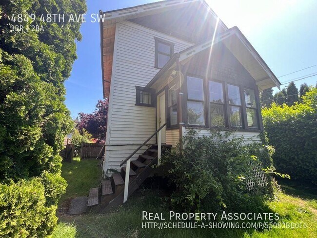 Foto del edificio - 4 Bedroom House Near Junction