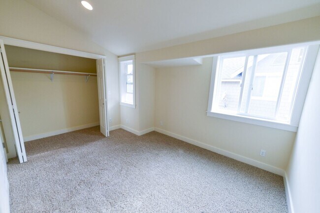 Foto del edificio - 5078 Delridge Way SW