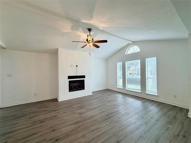 Foto del edificio - 4205 Fernleaf Dr