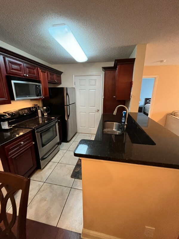 Foto del edificio - 7206 Santa Fe Pkwy