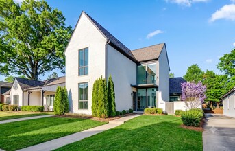 Building Photo - 7092 Fain Park Dr