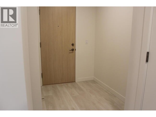 Photo du bâtiment - 537-1537 Cottonwood Ave