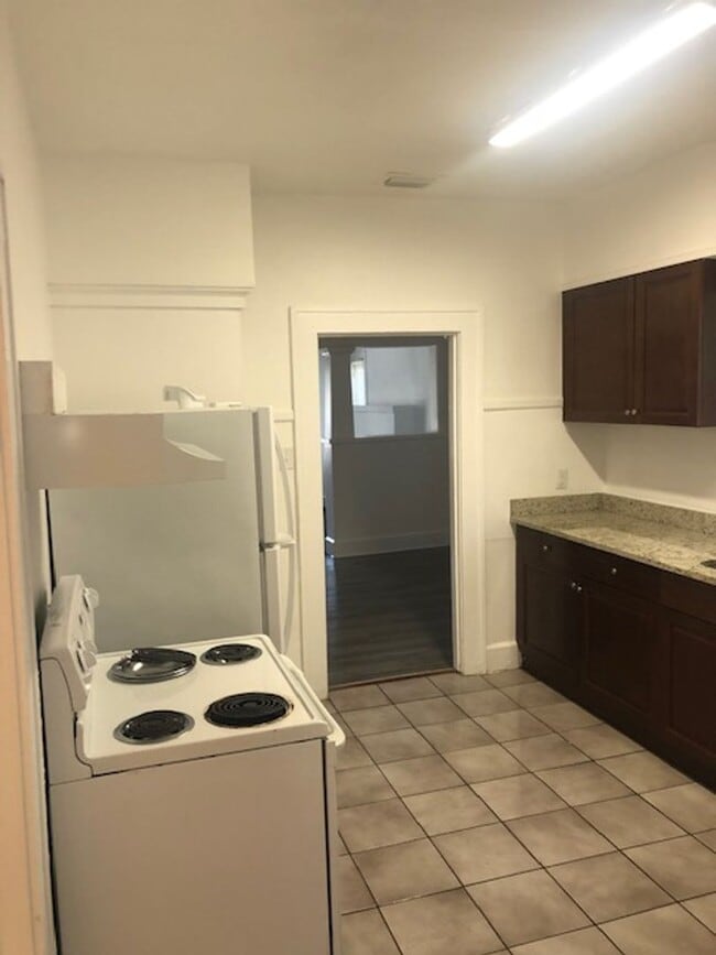 Lovely 3 bedroom 2 bathroom in St. Petersburg - Lovely 3 bedroom 2 bathroom in St. Petersburg House