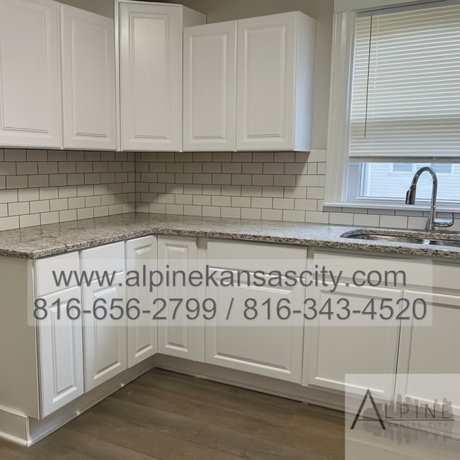 Building Photo - Beautiful Rehab on Corner Lot in Midtown, ...