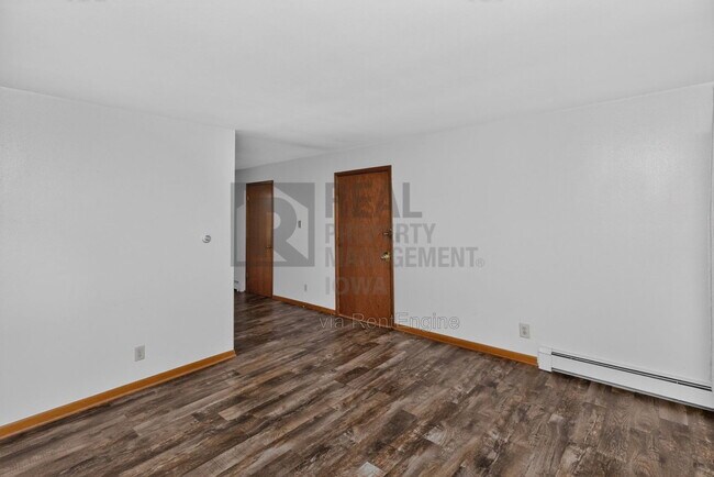 Foto del edificio - 310 E 5th St