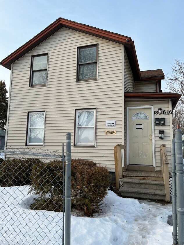 Primary Photo - 18 New York St