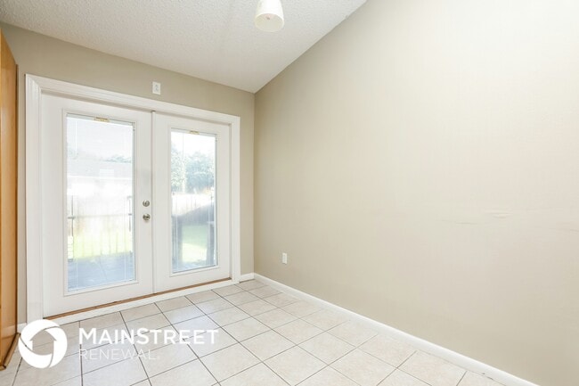 Building Photo - 801 W Arizona Ave