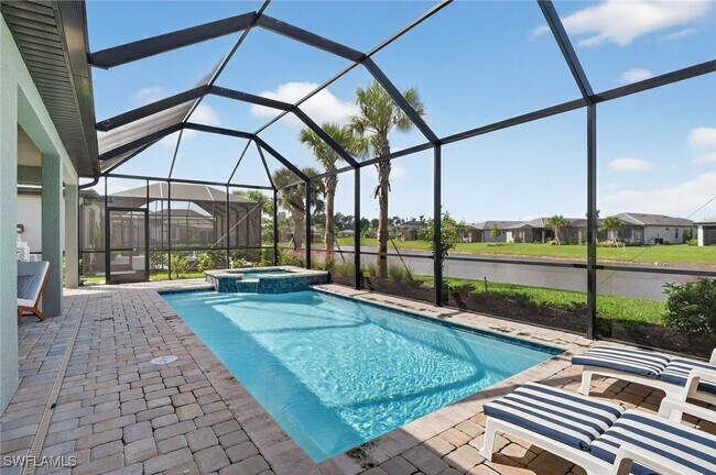 Building Photo - 1953 Fresno Ave