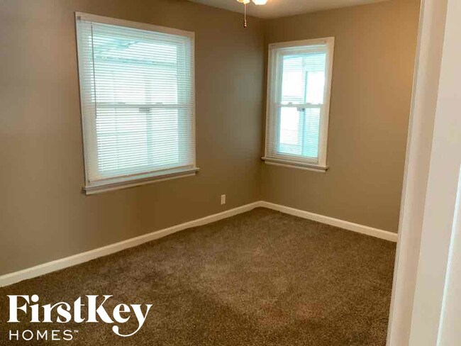 Foto del edificio - 10201 Surf Dr