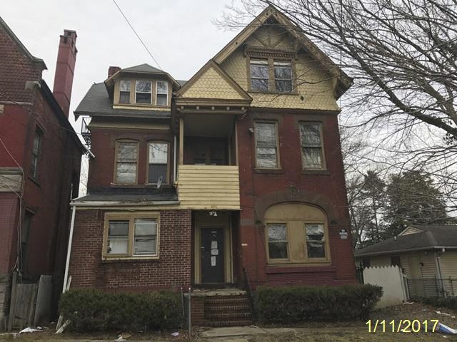 Primary Photo - 604 Greenwood Ave