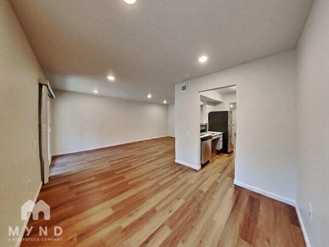 Foto del edificio - 1130 Babcock Rd