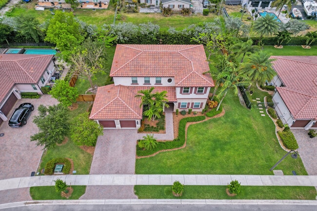 Foto del edificio - 6452 SW 55th Pl