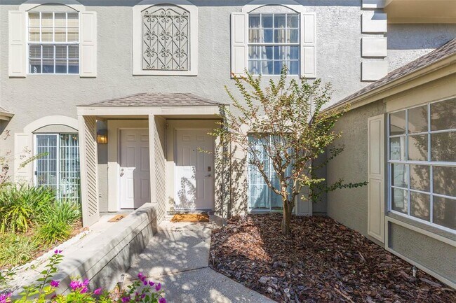 Foto del edificio - 14123 Trouville Dr