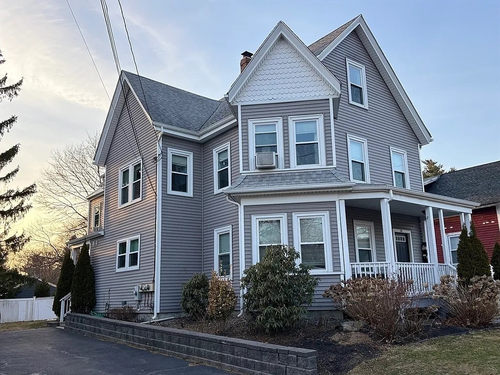 Primary Photo - 134 Highland St