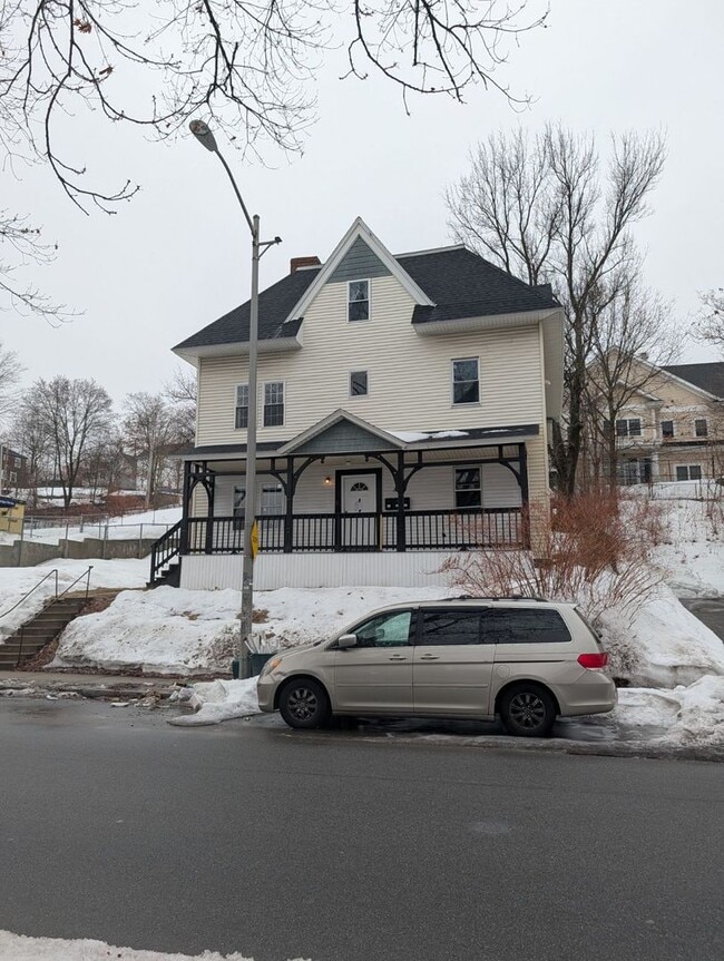 Building Photo - 47 Piedmont St