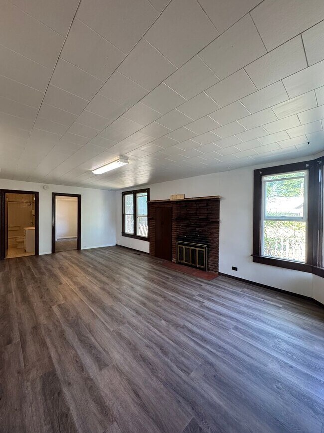 Foto del edificio - 407 N Lincoln St