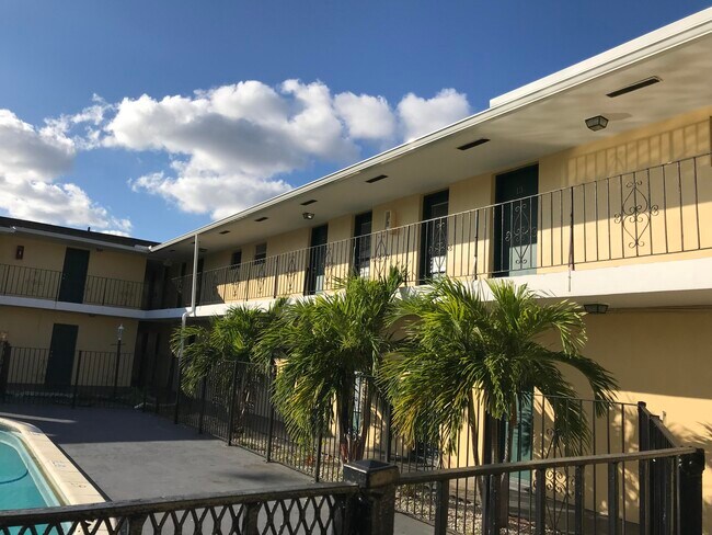 Foto del edificio - 2285 NE 172nd St