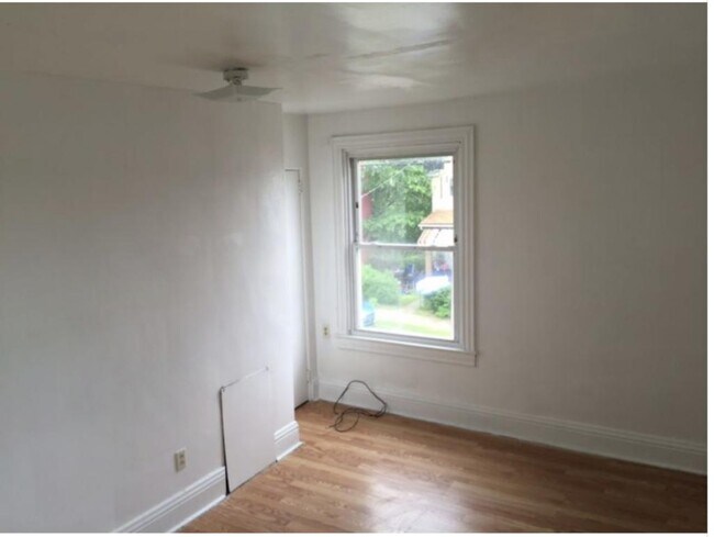 Building Photo - 538 Park Avenue