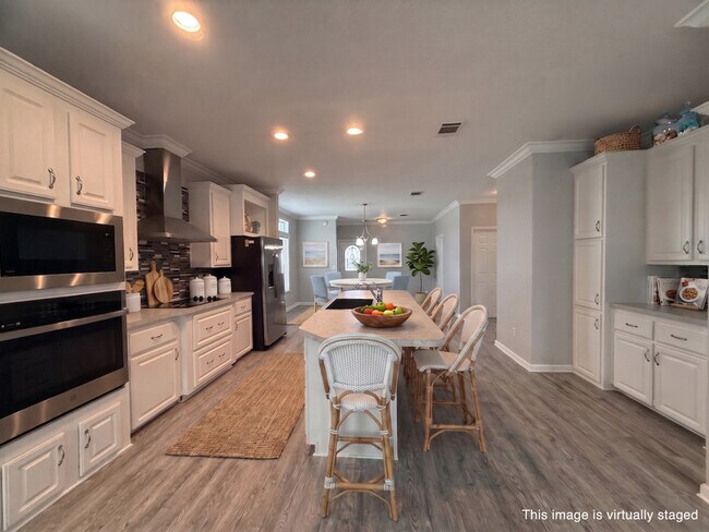 Building Photo - 20505 Tahitian Blvd
