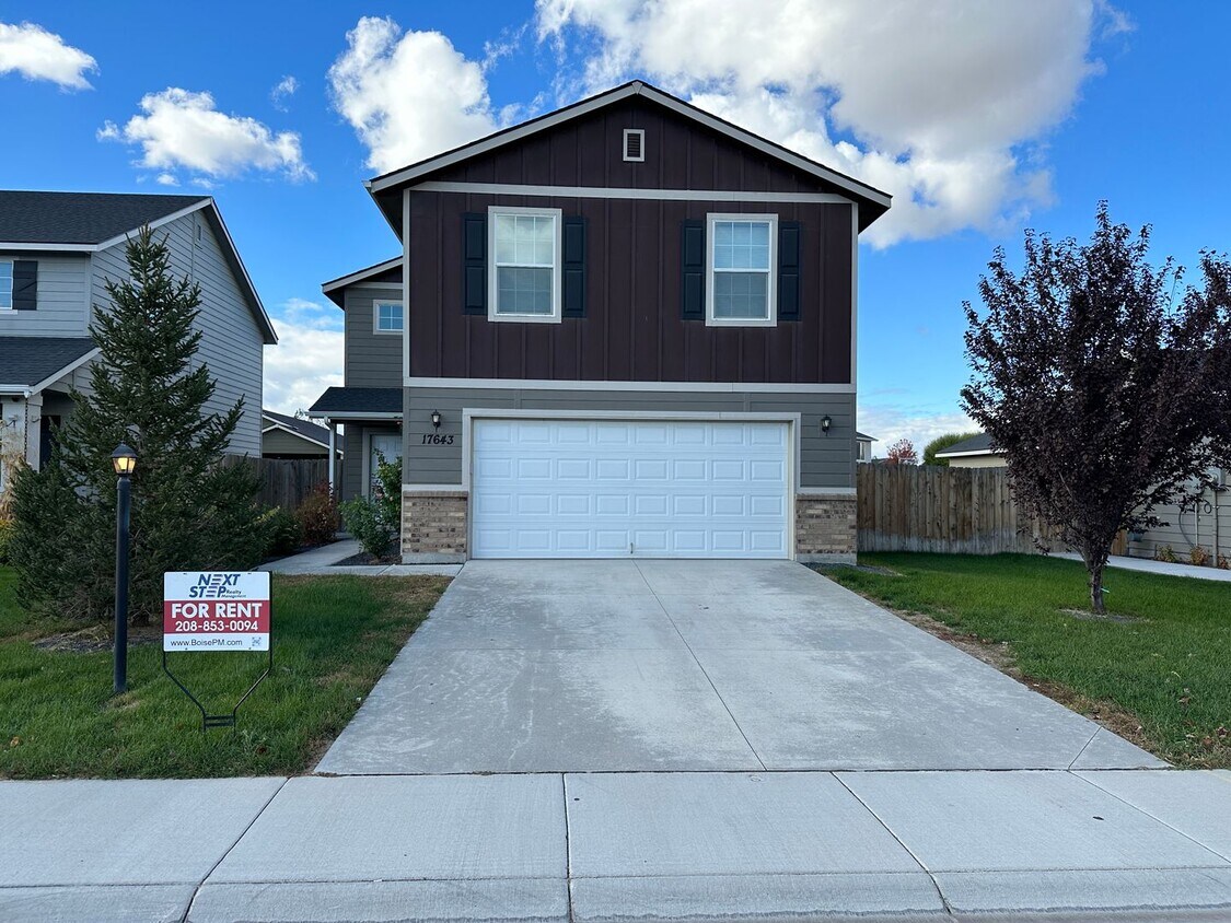 3 Bed 2.5 Bath Nampa NO SECURITY DEPOSIT... House Rental in Nampa