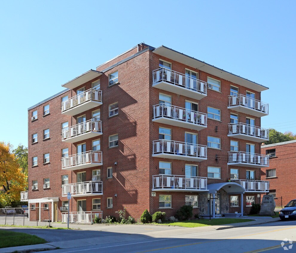 Villa Regina Apartments Apartments 710 Lawrence Rd Hamilton, ON