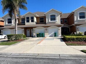 Building Photo - 1035 Venetian Dr