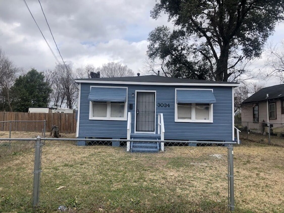 Primary Photo - Remodeled 2 Bedroom