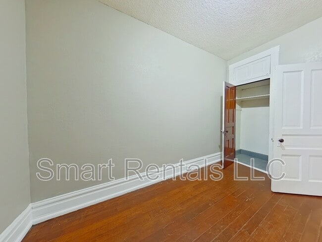 Foto del edificio - 2711 Keokuk St