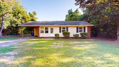 Building Photo - 6013 Blairmore Pl