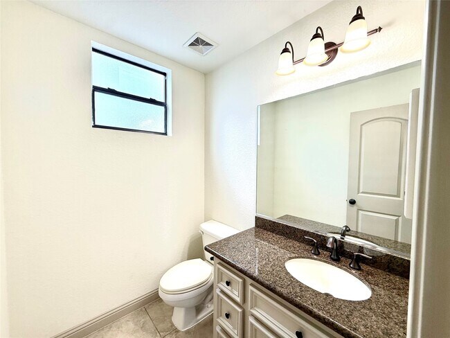 Foto del edificio - 4514 Inker St