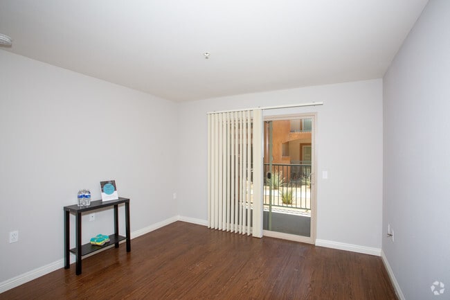 1 BR, 1 BA - Santa Cruz - Parkwood at Polo Grounds