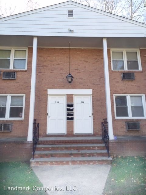 Building Photo - 394 Union St