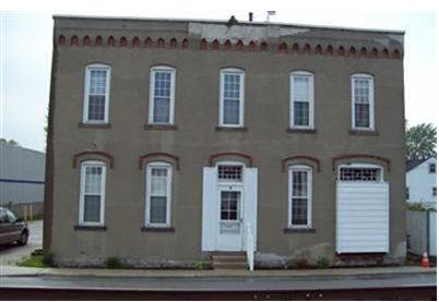 Primary Photo - 117 Center St