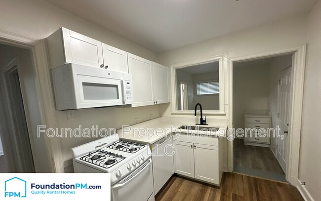 Foto del edificio - 113 N Greer St