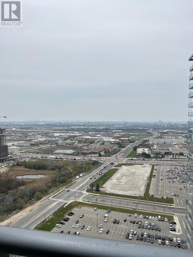 Building Photo - 1000 Portage Pkwy